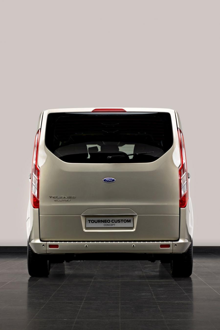  Ford Transit Tourneo Custom Concept 2012 года  (фото 12 из 24)
